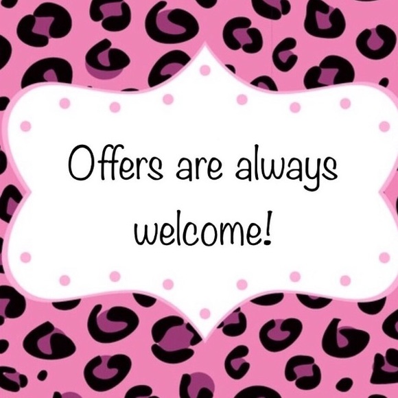 Vans Straightened Out French Terry Rose Hi-Rise Short *Size Small* HP⭐️ - Picture 13 of 13